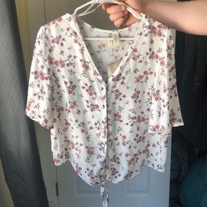 White Floral Top W/ Tie Front